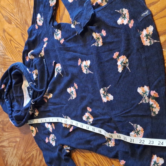 #154 Joules hooded sweater size medium - Picture 6 of 6